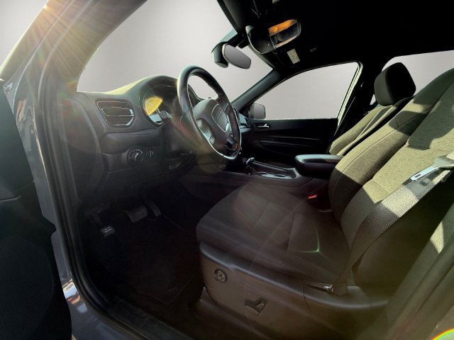 Used 2025 Dodge Durango GT AWD/4WD image 9
