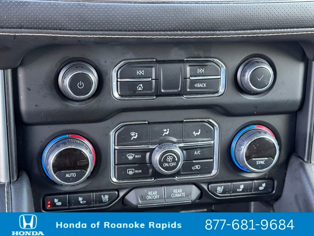 Used 2024 Chevrolet Suburban Premier image 17