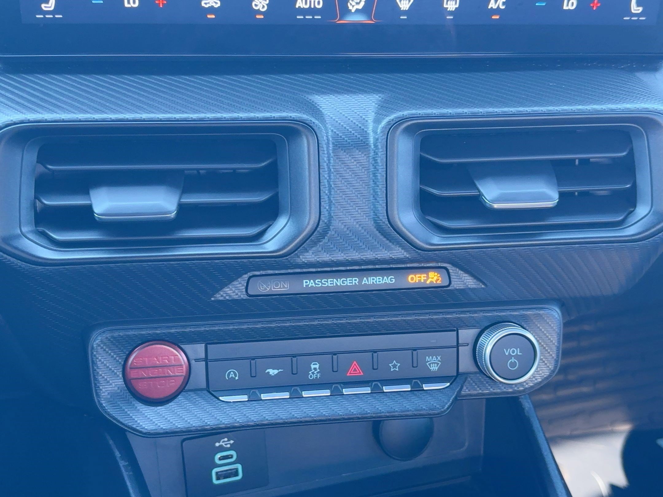 Used 2024 Ford Mustang EcoBoost image 24