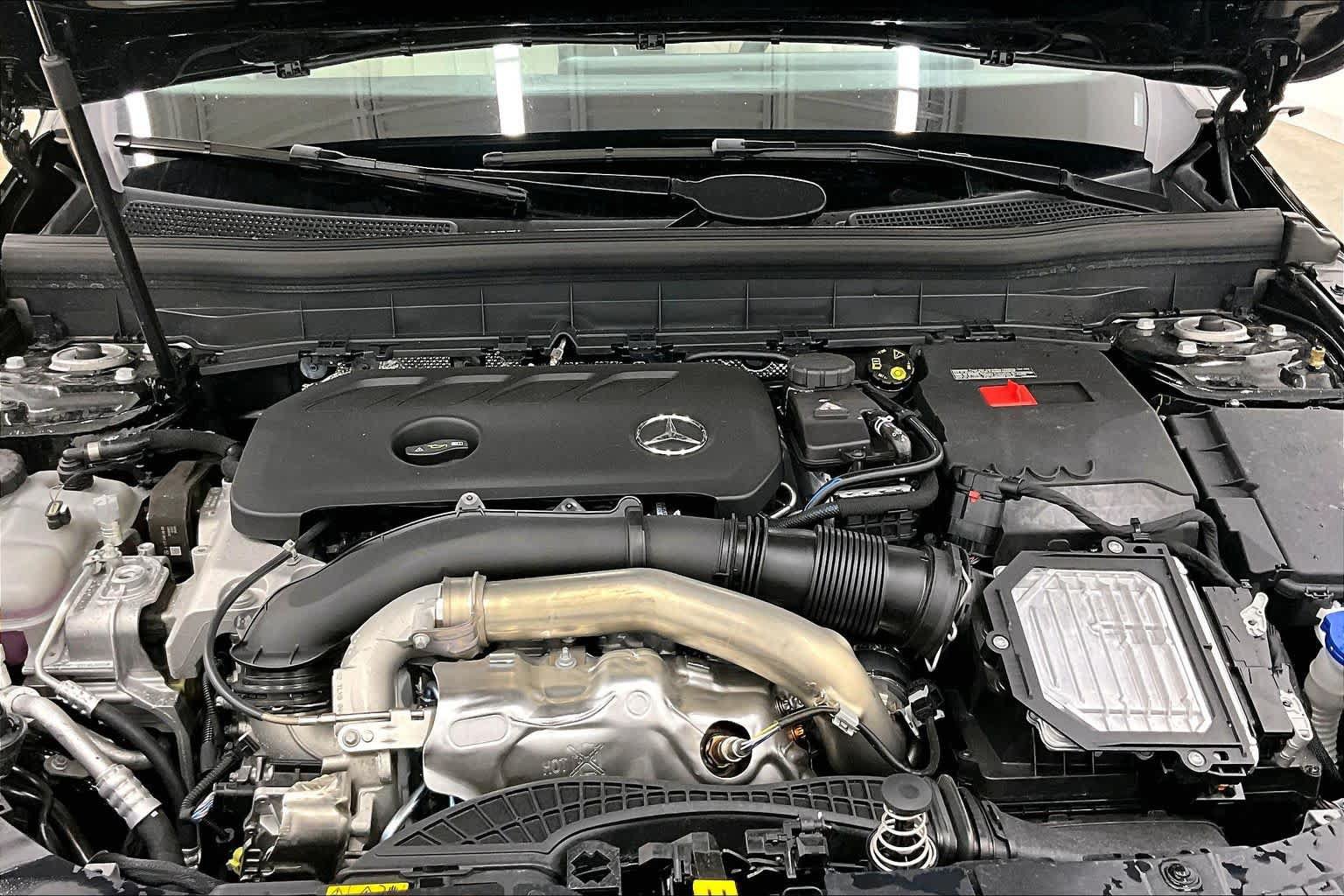 New 2026 Mercedes-Benz GLB 250 image 16