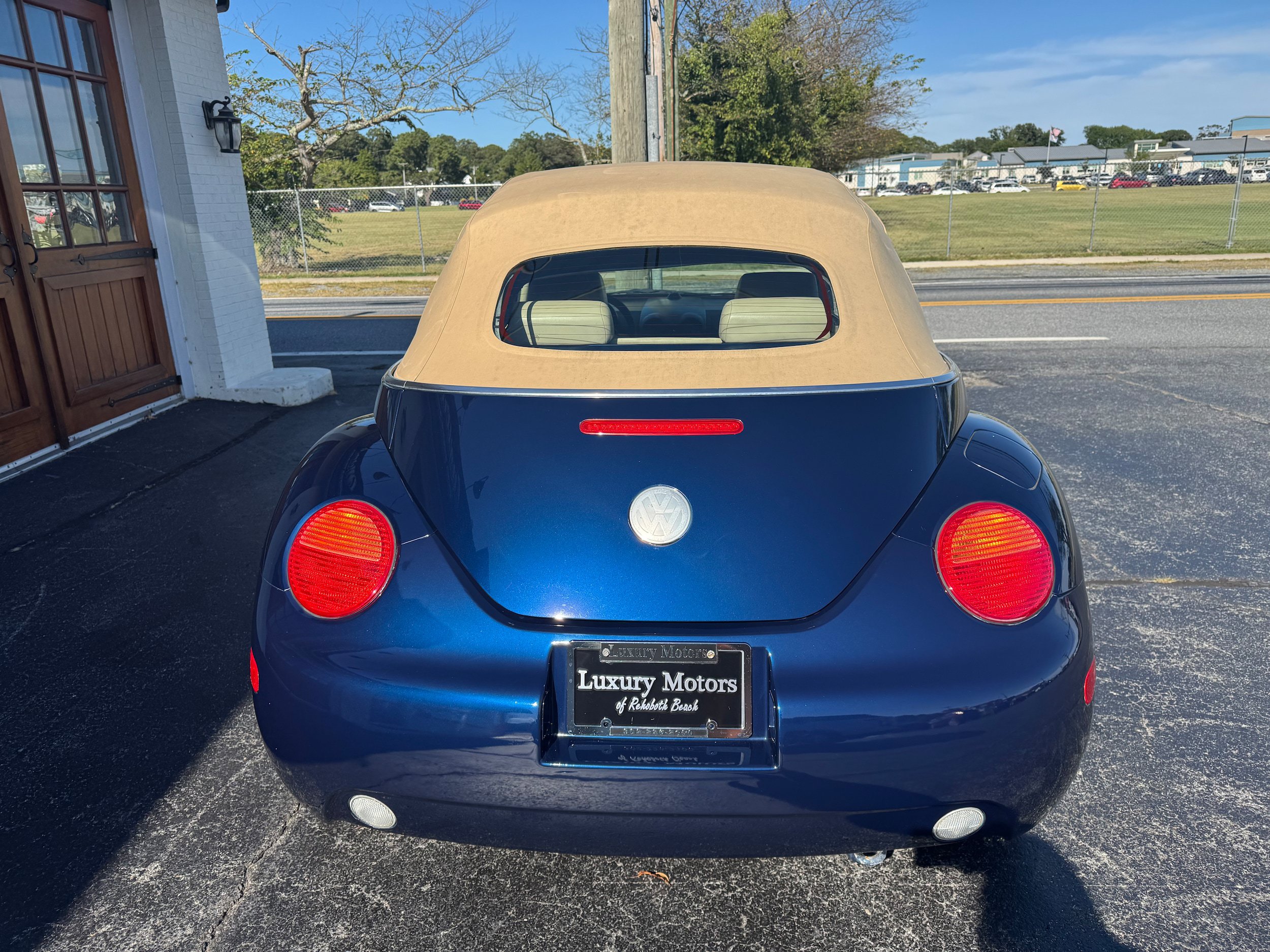 Used 2005 Volkswagen Beetle GLS FWD image 13