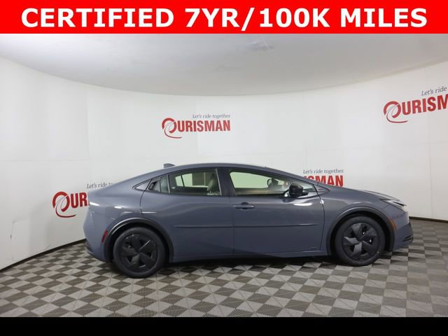 Used 2023 Toyota Prius LE image 8