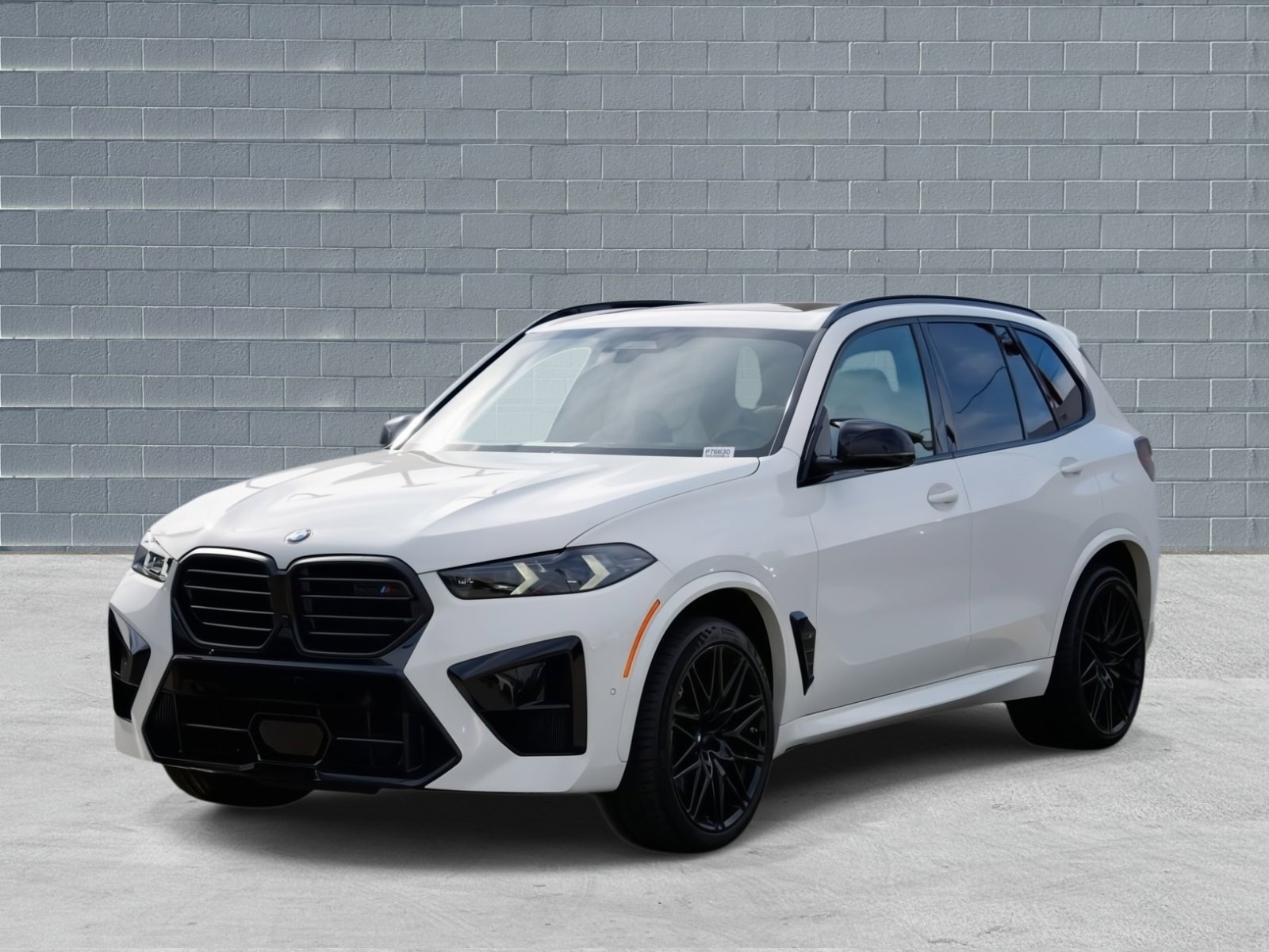 Used 2025 BMW X5 M Competition image 3