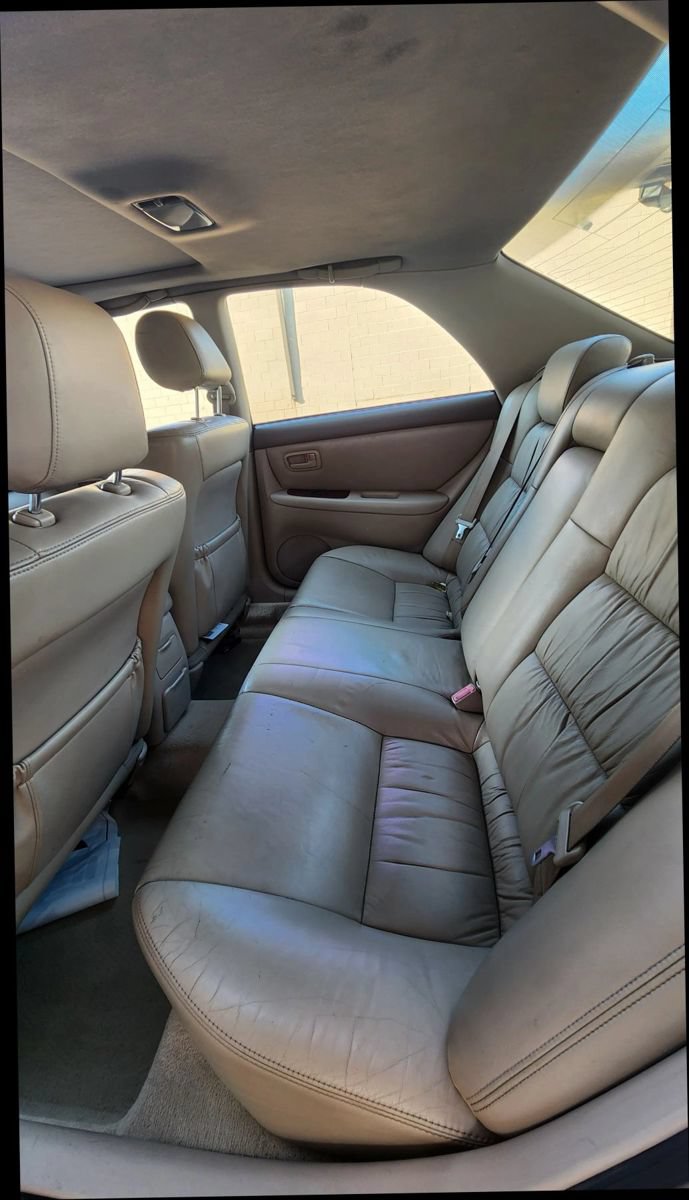 Used 2000 Lexus ES 330 FWD image 15