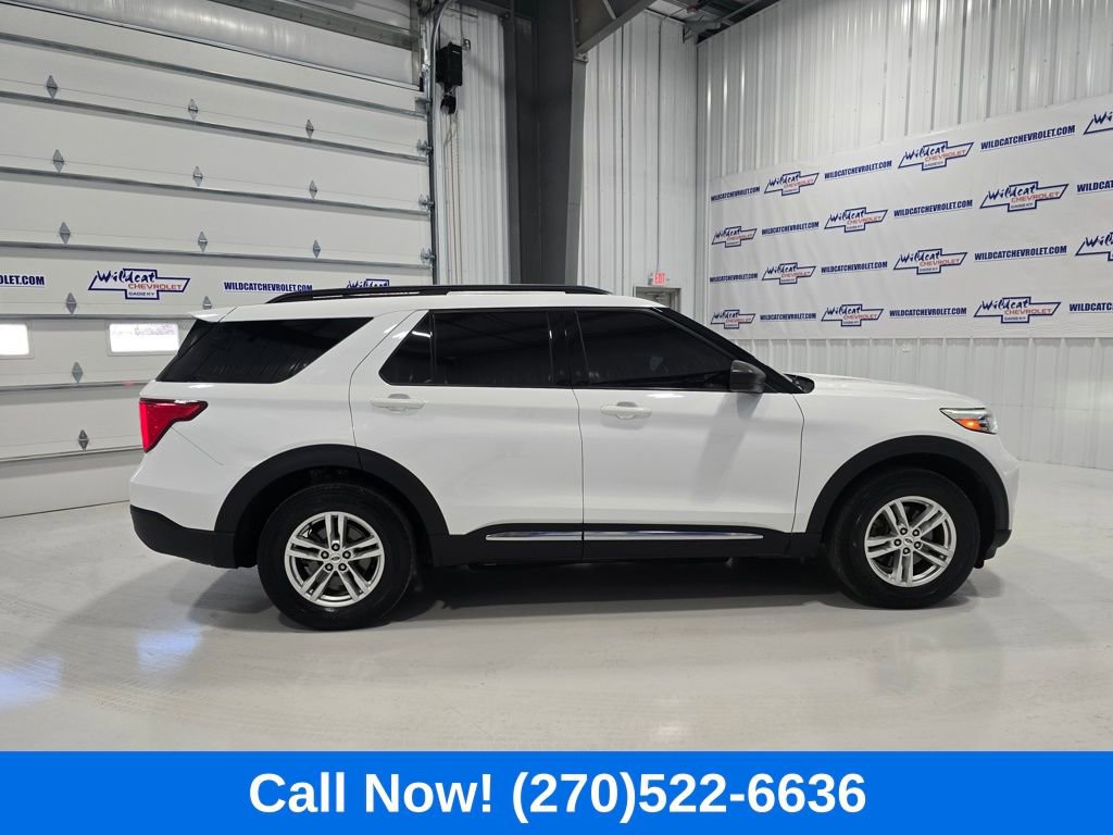 Used 2020 Ford Explorer XLT w/ Comfort Package image 8