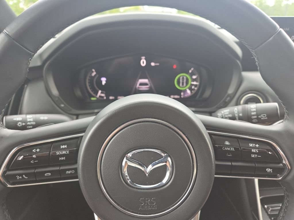 Certified 2024 MAZDA CX-90 Plug-In Hybrid w/ Premium Plus AWD/4WD image 24