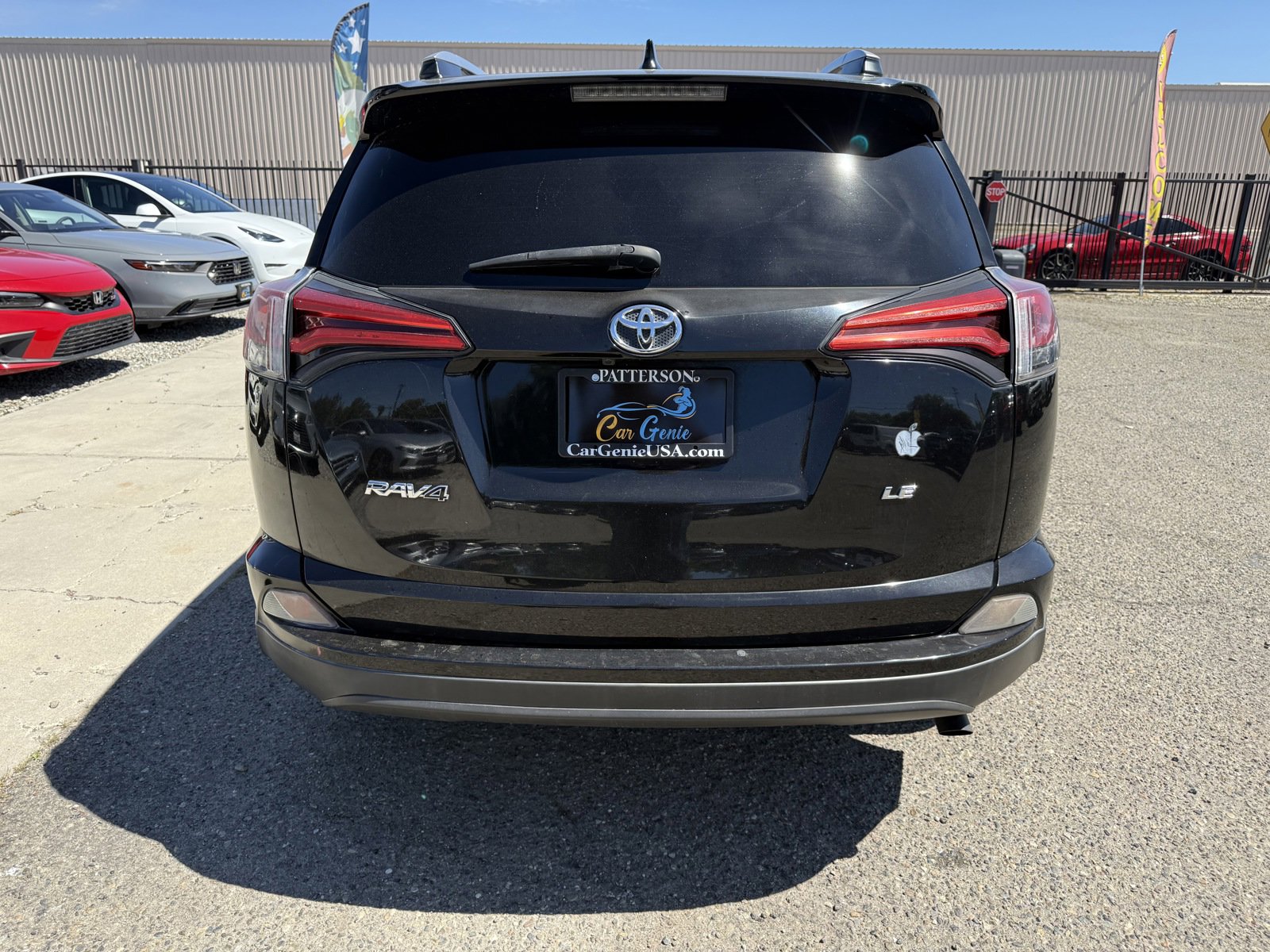 Used 2016 Toyota RAV4 LE image 5