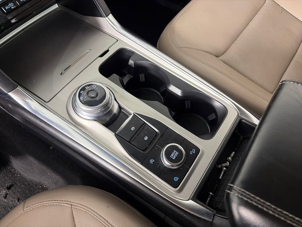 Used 2022 Ford Explorer Limited image 22