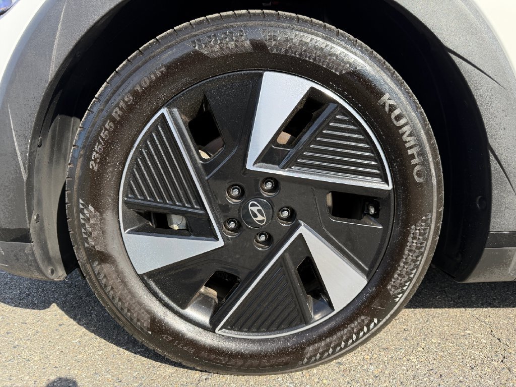 Used 2025 Hyundai Ioniq 5 SEL RWD image 9