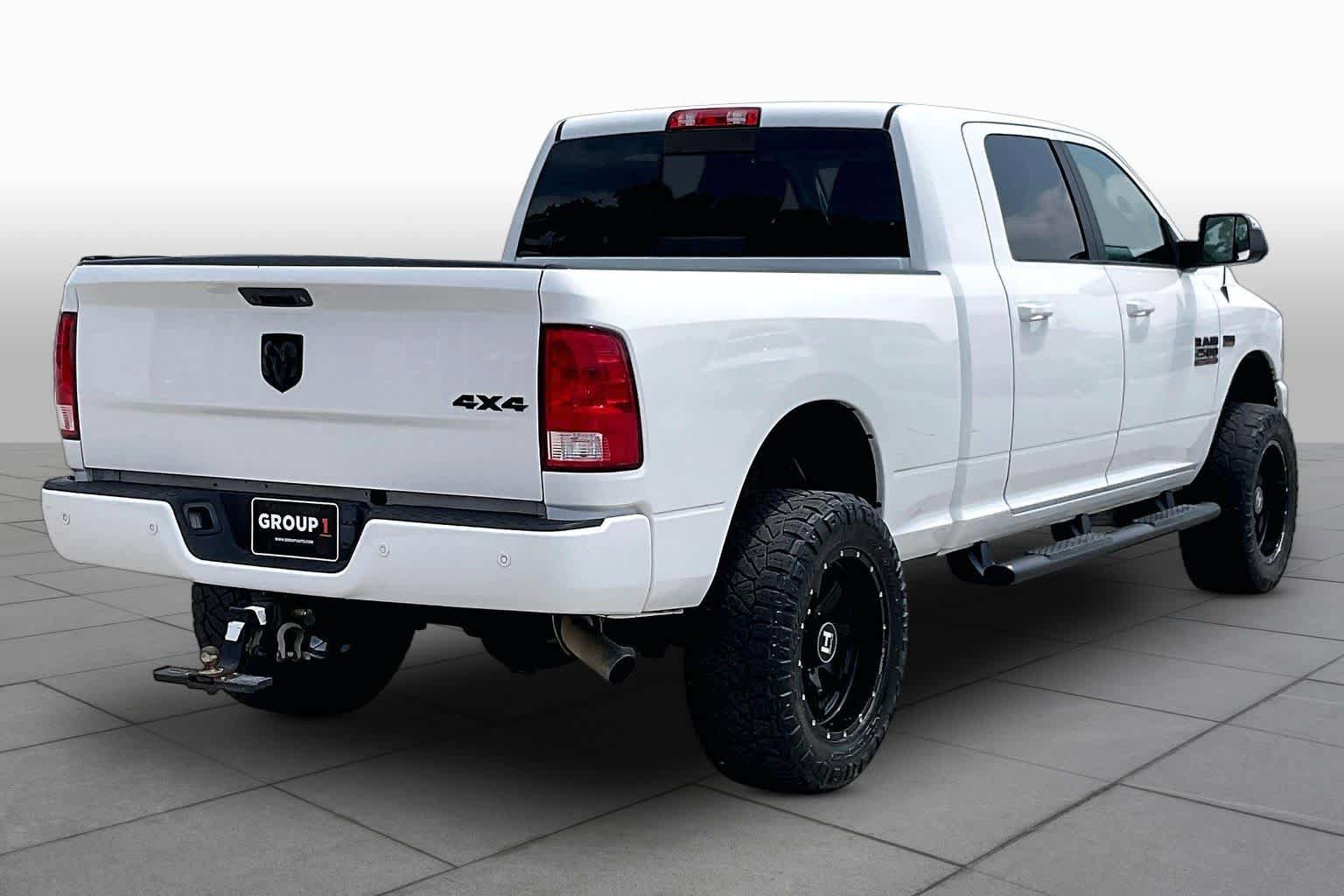 Used 2017 RAM 2500 Lone Star w/ Sport Appearance Group AWD/4WD image 13
