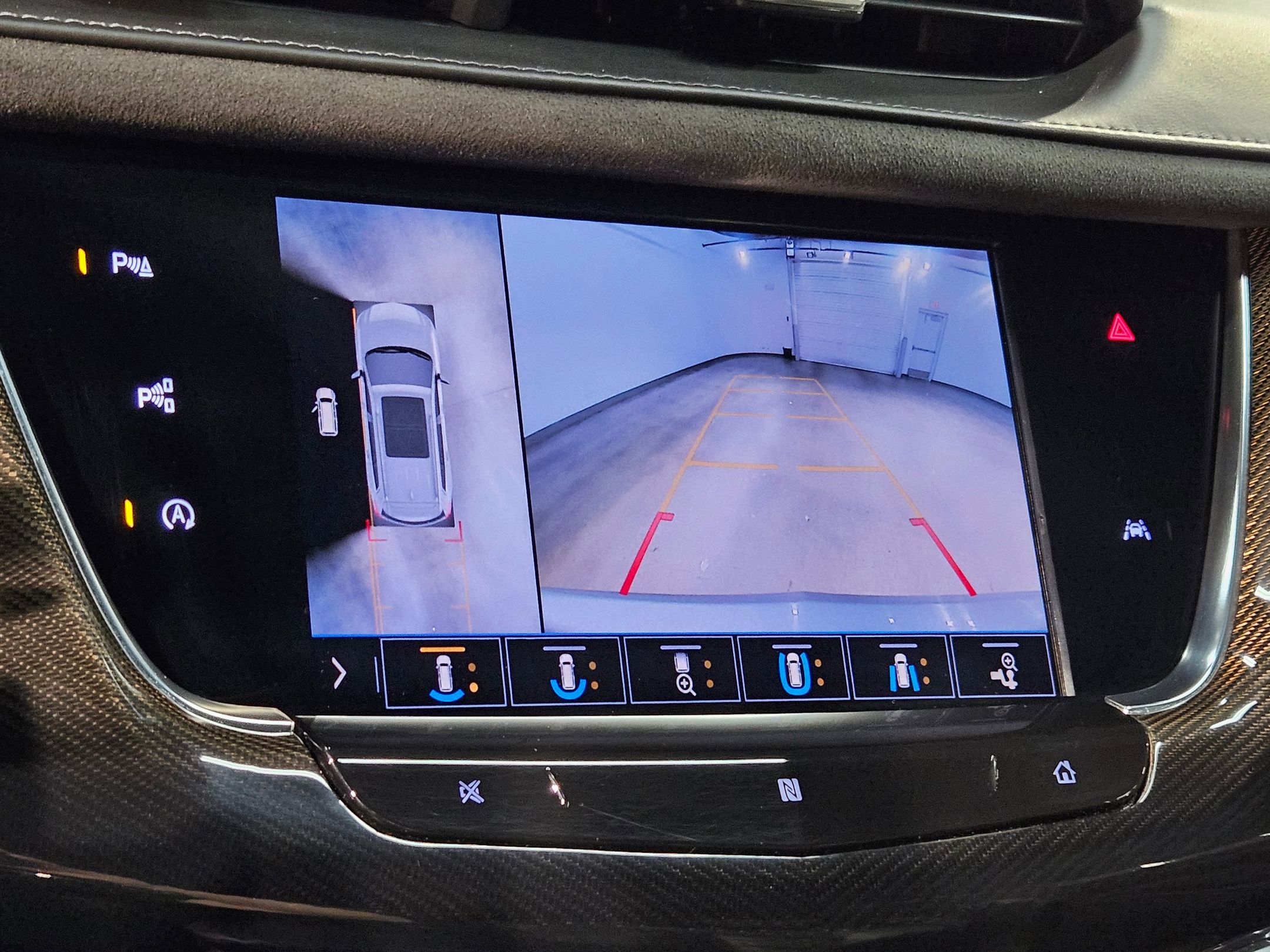 Used 2020 Cadillac XT6 Sport w/ Platinum Package image 33