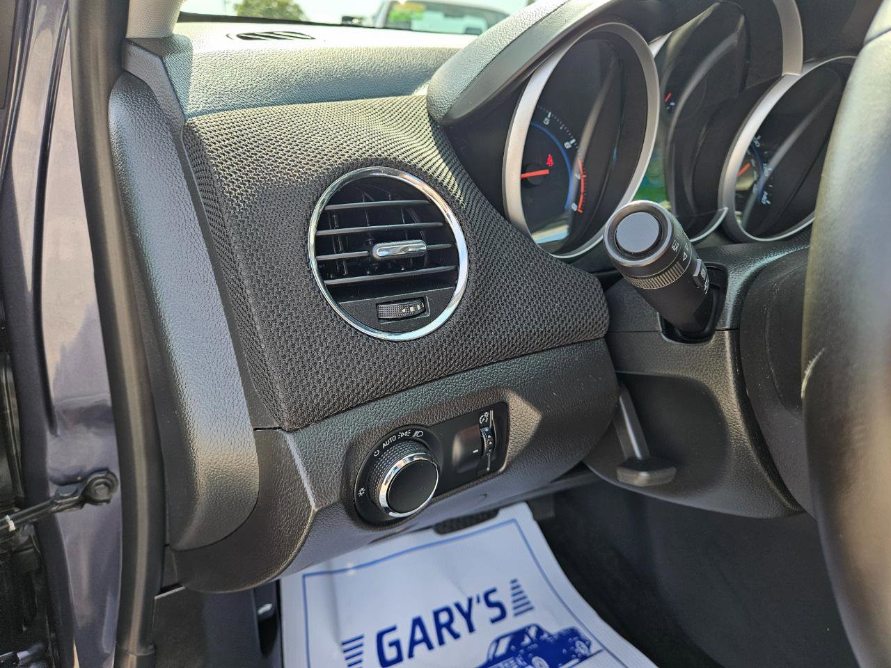 Used 2013 Chevrolet Cruze LT FWD image 21