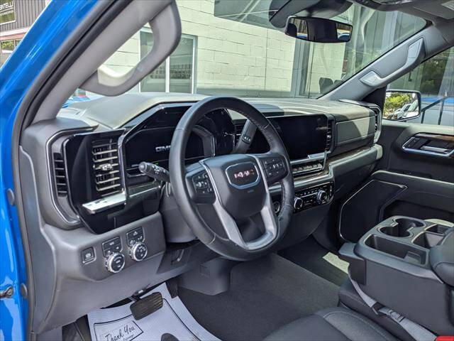 Used 2024 GMC Sierra 1500 Elevation AWD/4WD image 10