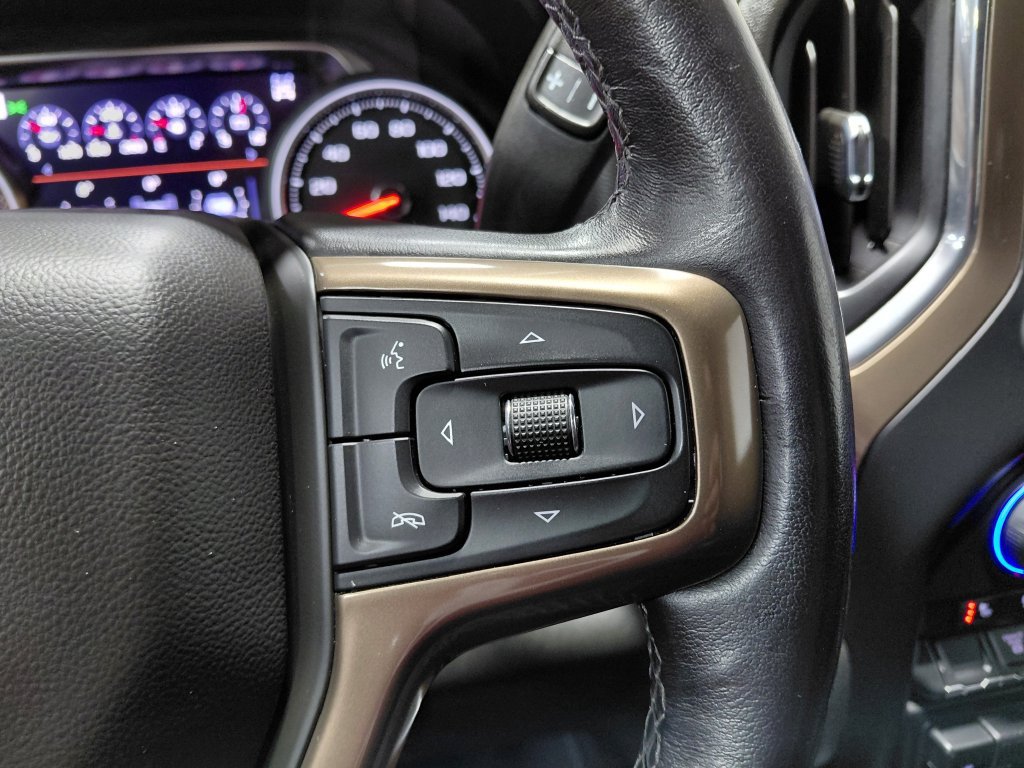 Used 2022 Chevrolet Silverado 2500 High Country AWD/4WD image 41