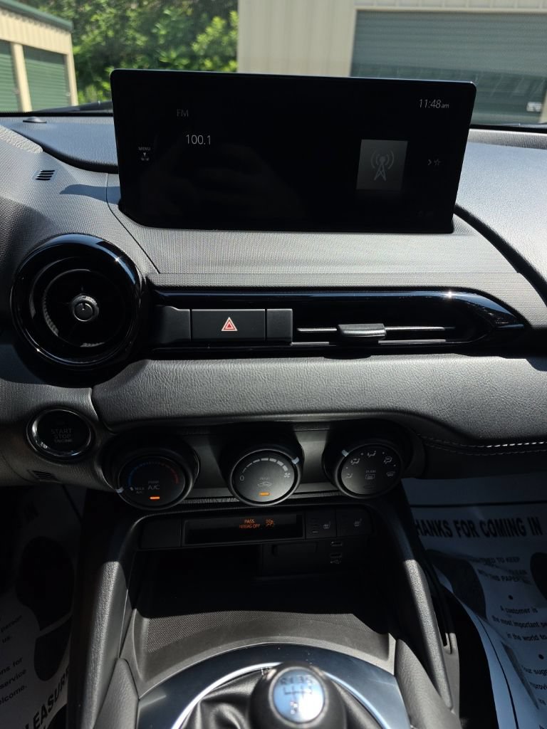 Certified 2024 MAZDA MX-5 Miata Club RWD image 20