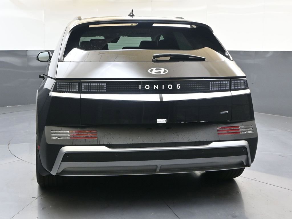 New 2025 Hyundai Ioniq 5 SEL image 4