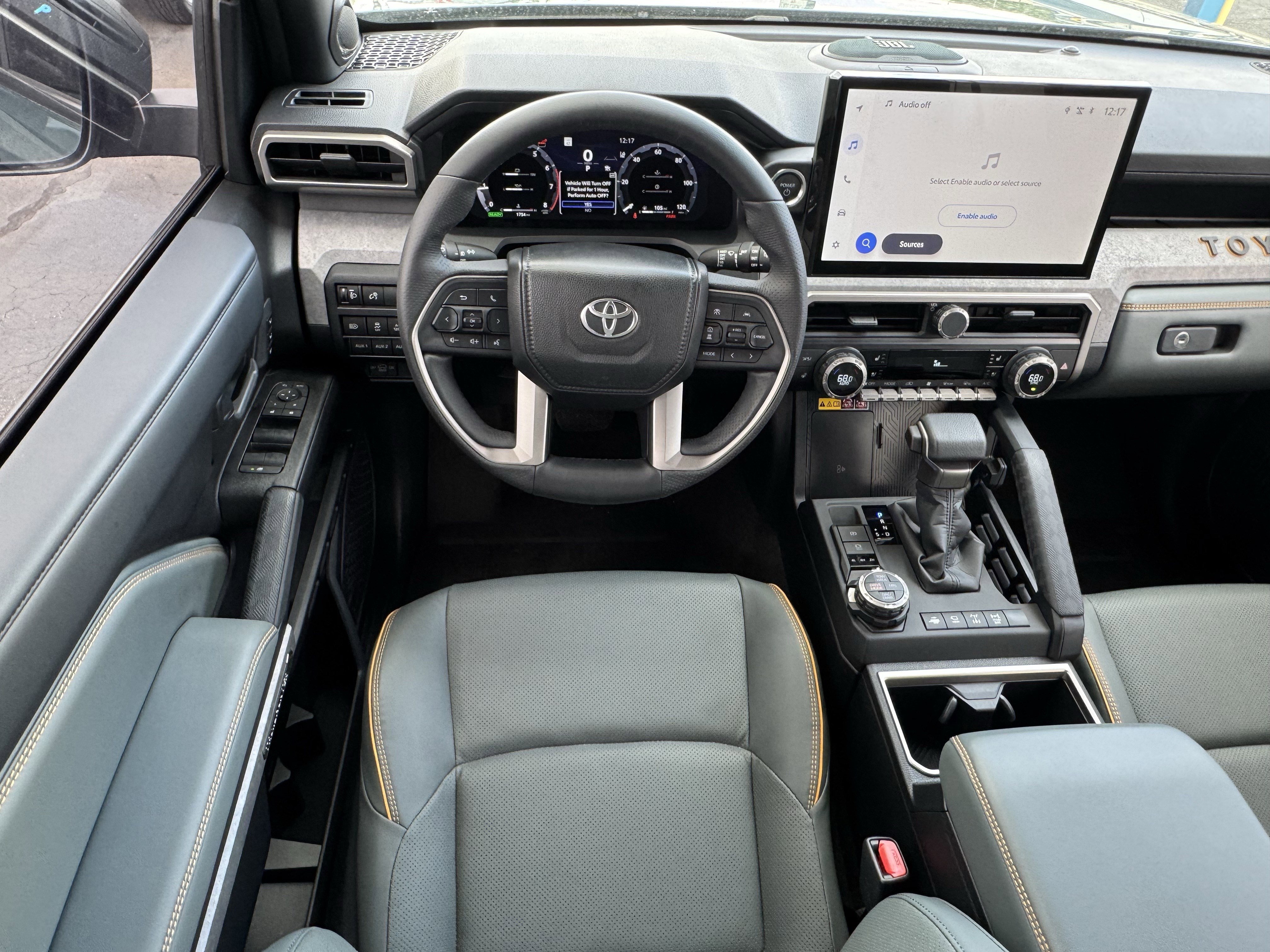 Used 2025 Toyota 4Runner Trailhunter image 12