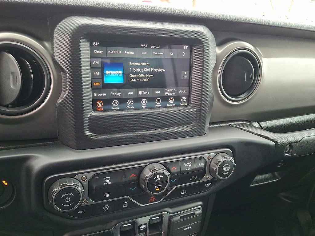 Used 2022 Jeep Gladiator Sport AWD/4WD image 3