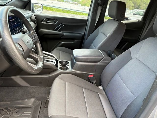 Used 2023 Chevrolet Colorado Trail Boss AWD/4WD image 9