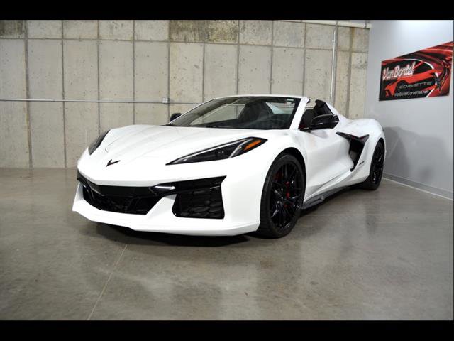 Used 2024 Chevrolet Corvette Z06 image 4