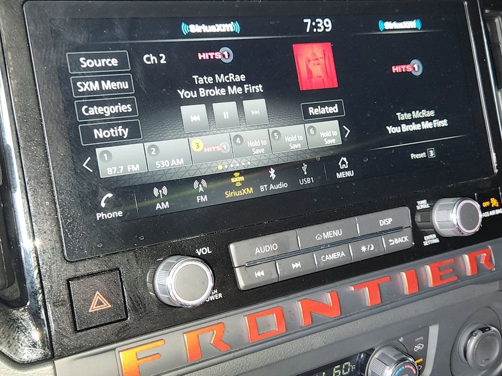 Certified 2025 Nissan Frontier Pro-X image 34