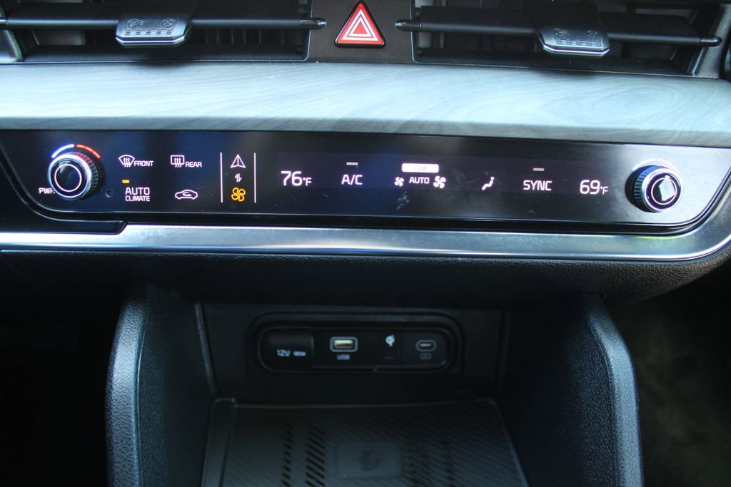 Used 2024 Kia Sportage X-Line w/ X-Line Premium Package image 41