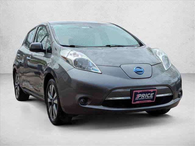 Used 2017 Nissan Leaf SV FWD image 3