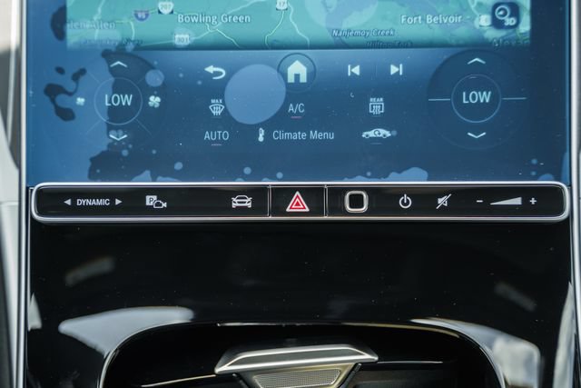 New 2026 Mercedes-Benz C 300 4MATIC Sedan image 23