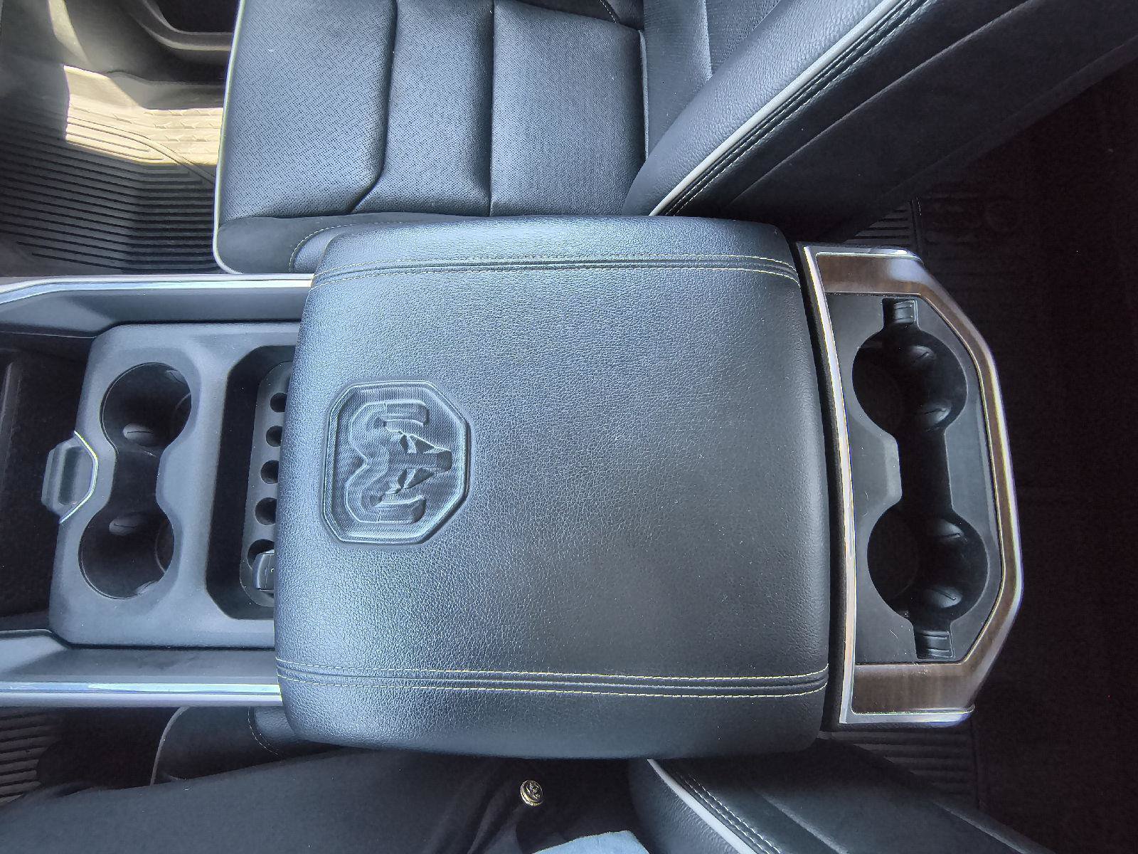 Used 2022 RAM 1500 Laramie AWD/4WD image 24