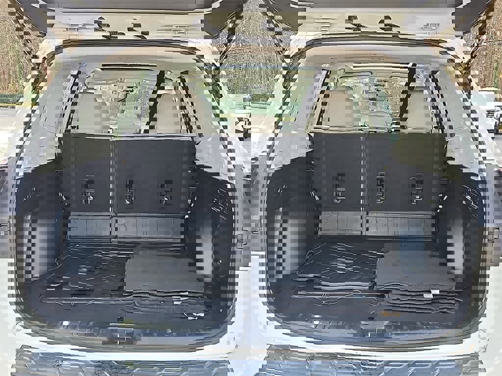 Used 2021 Subaru Forester Limited image 29