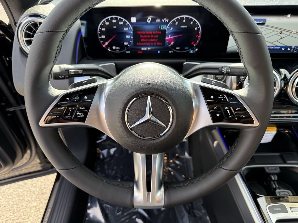 New 2026 Mercedes-Benz GLB 250 4MATIC image 18