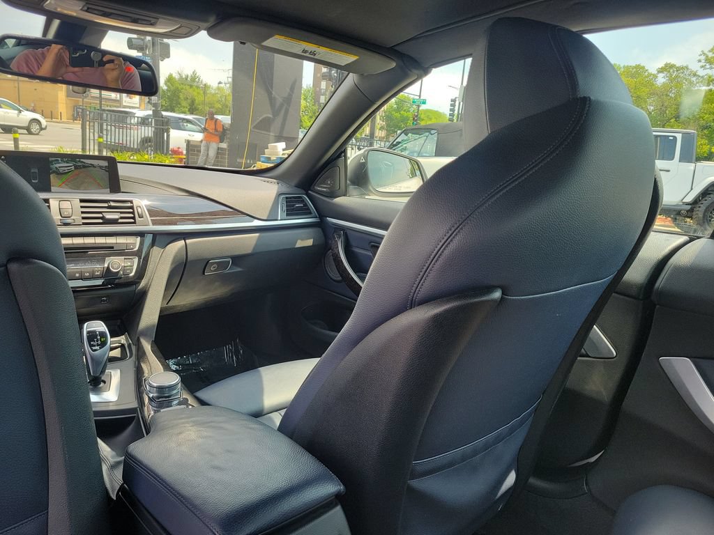 Used 2019 BMW 430i xDrive Convertible w/ Convenience Package AWD/4WD image 10