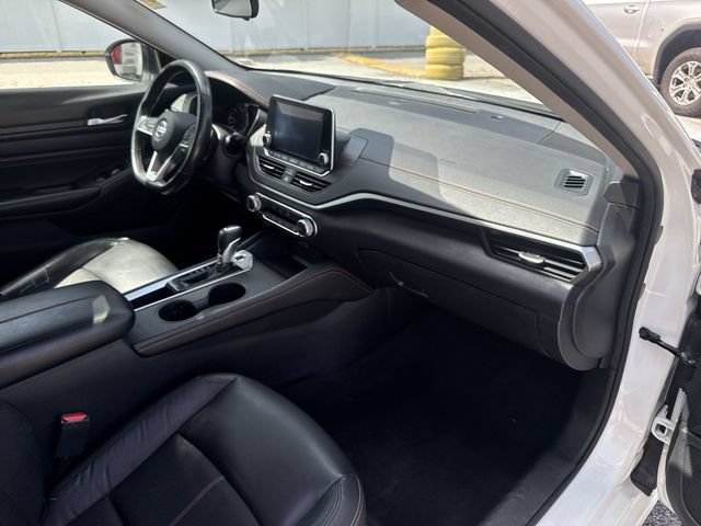 Used 2022 Nissan Altima 2.5 SR FWD image 26