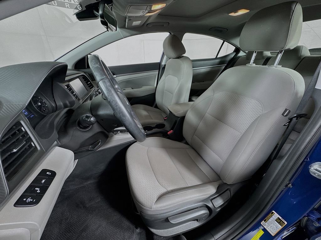 Used 2020 Hyundai Elantra Value Edition w/ Cargo Package (C1) FWD image 20