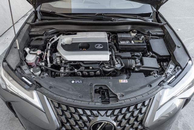 Used 2022 Lexus UX 200 image 14
