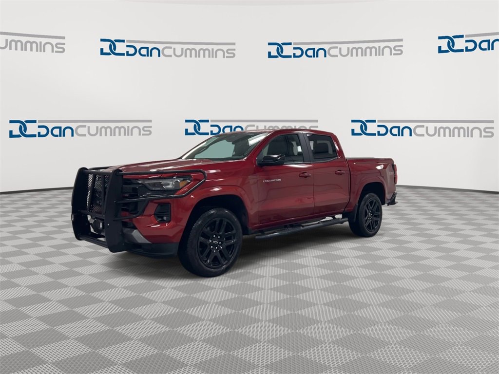 Used 2024 Chevrolet Colorado Z71 w/ Z71 Convenience Package 2 image 4