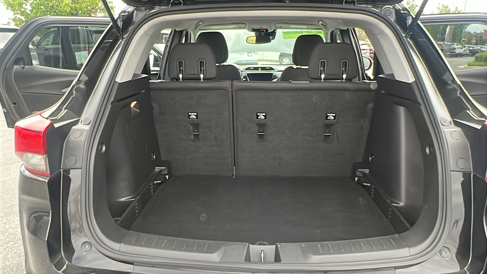 Used 2023 Chevrolet TrailBlazer LT w/ Convenience Package image 14