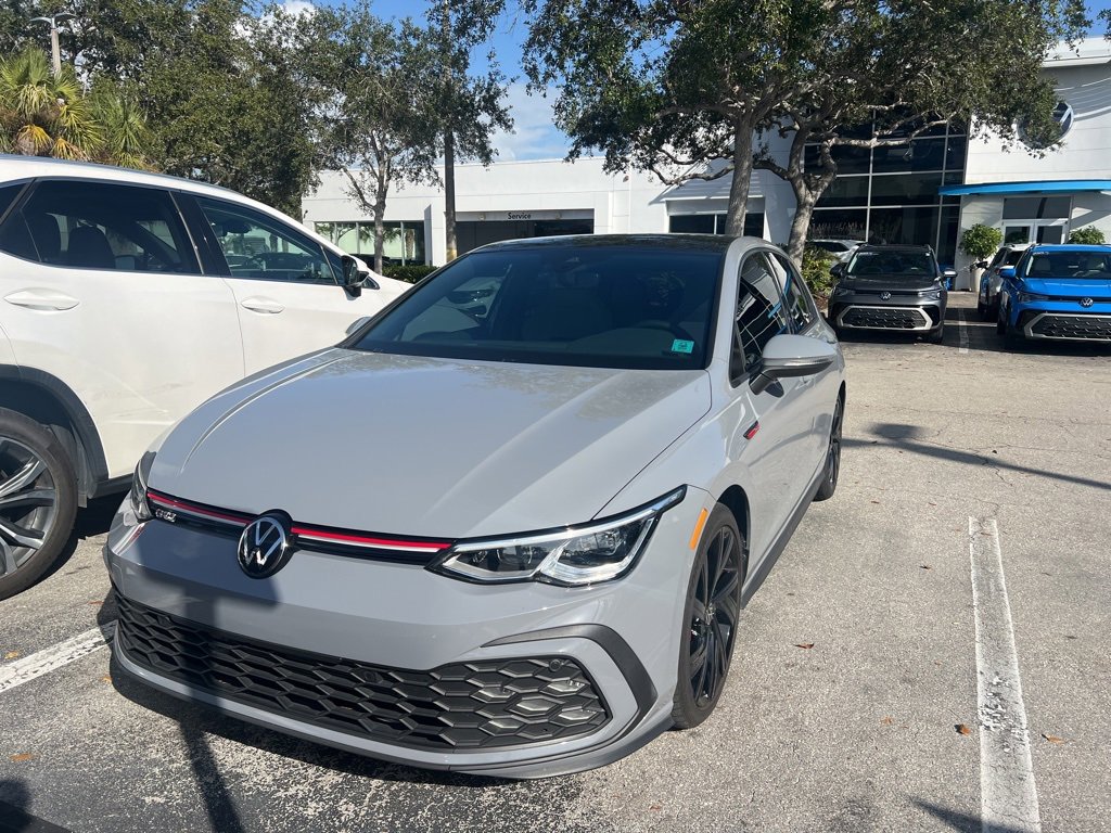 Certified 2022 Volkswagen GTI SE image 9