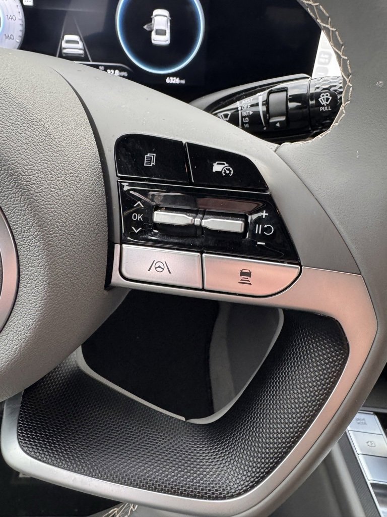 Used 2024 Hyundai Elantra SEL w/ Convenience Package image 26