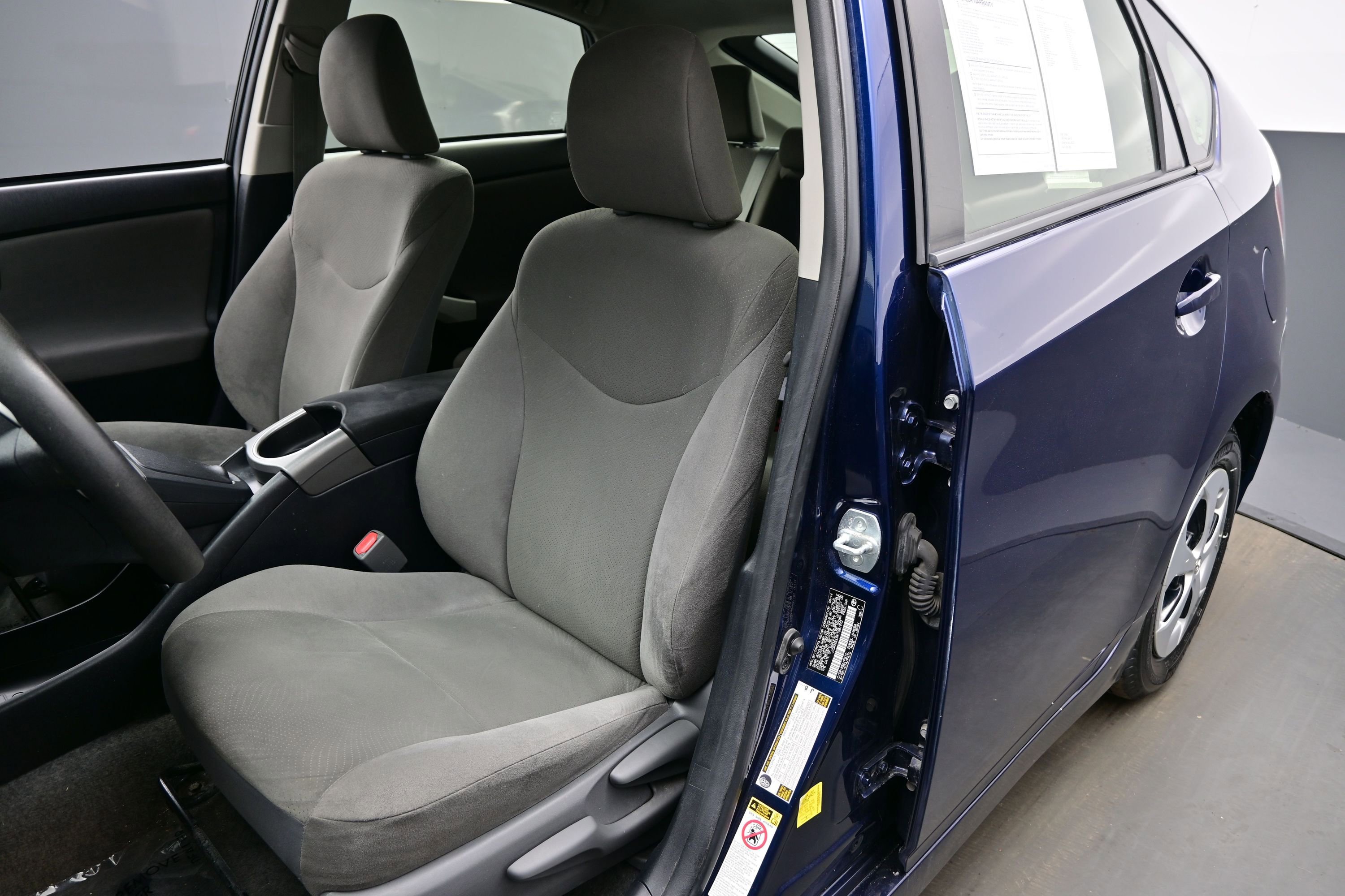 Used 2015 Toyota Prius Two FWD image 11