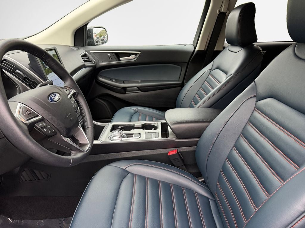 Used 2024 Ford Edge SEL w/ Sport Appearance Package AWD/4WD image 12