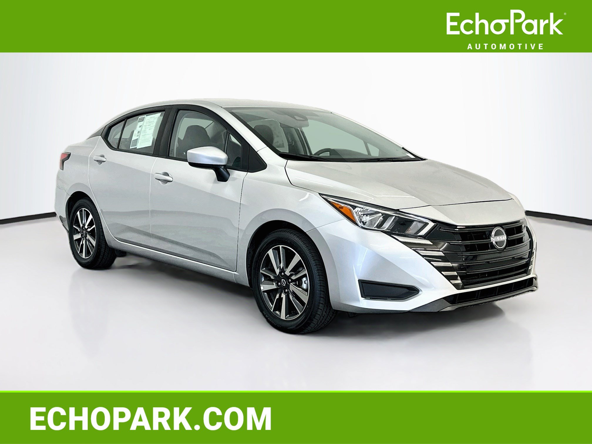 Used 2024 Nissan Versa SV FWD image 1
