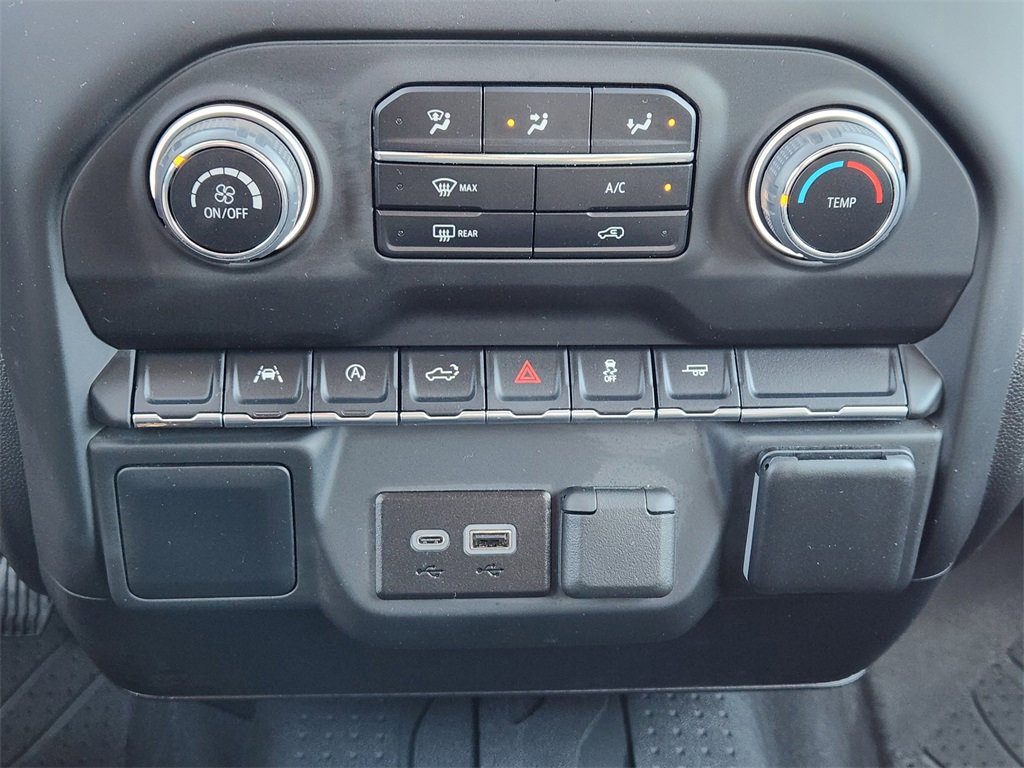 Used 2024 Chevrolet Silverado 1500 Custom image 19