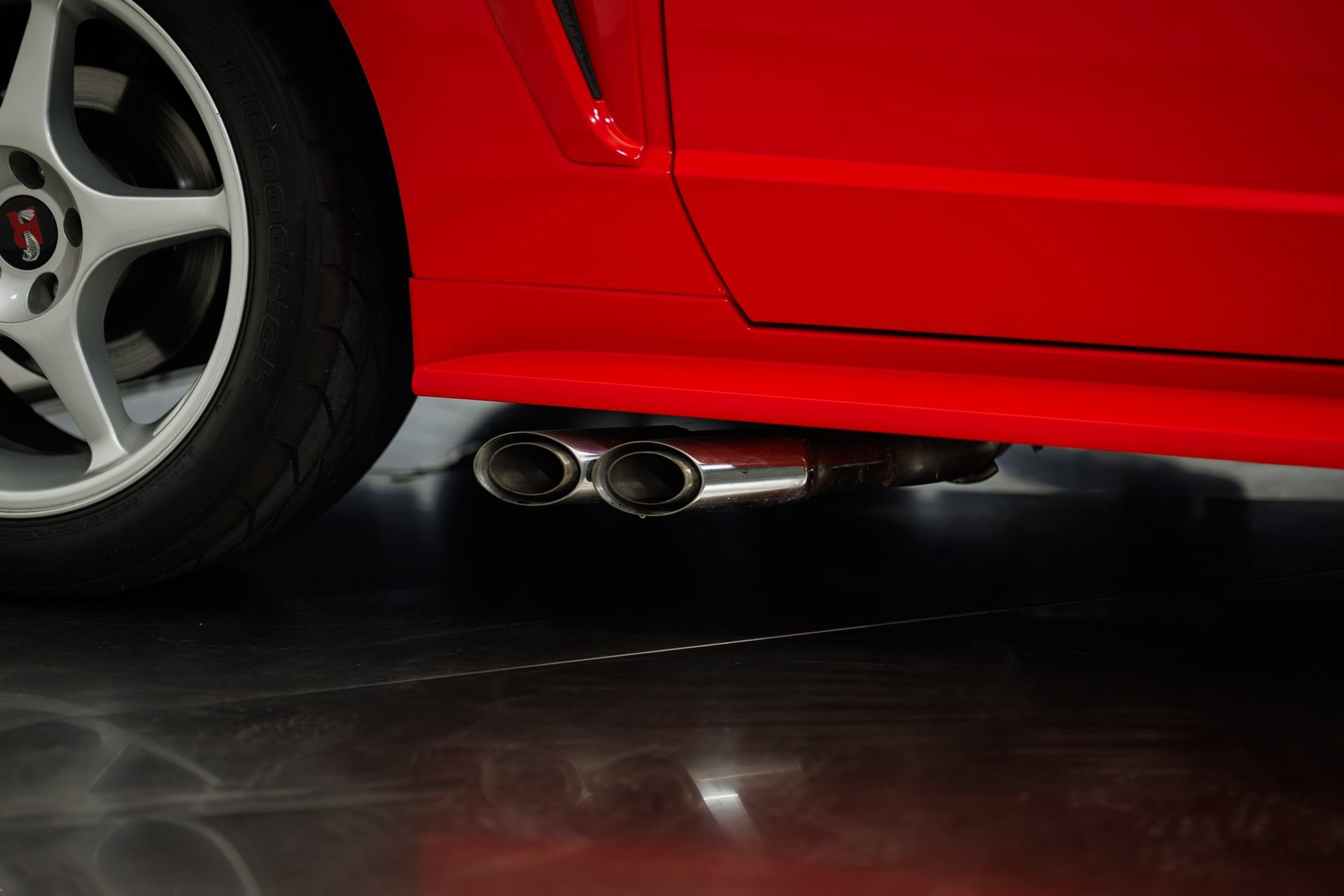 Used 2000 Ford Mustang Cobra RWD image 50