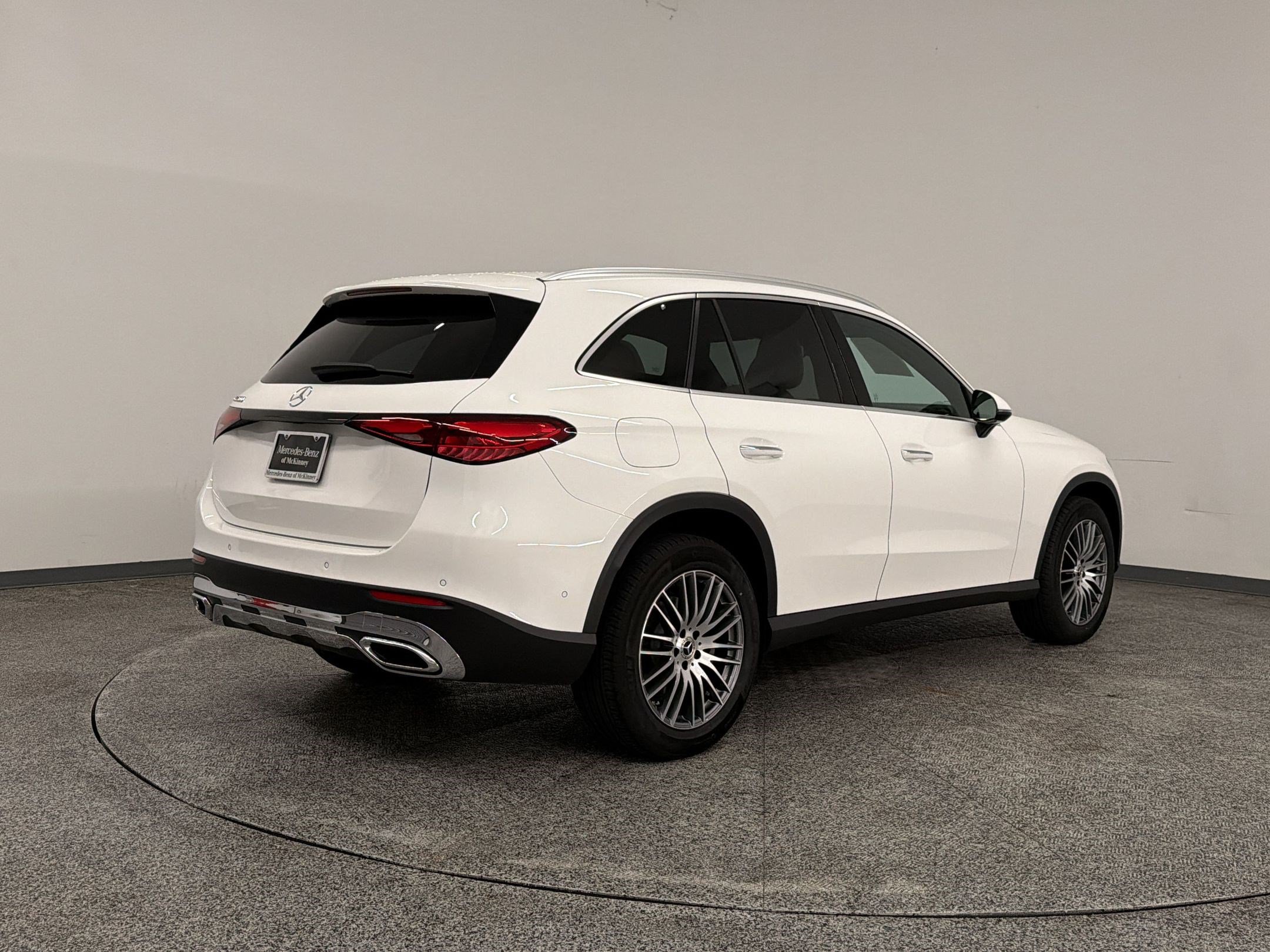 Certified 2026 Mercedes-Benz GLC 300 image 8