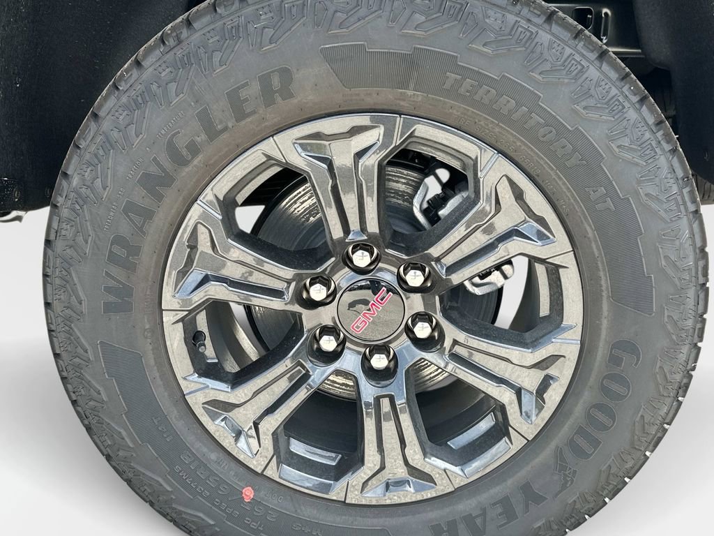 New 2025 GMC Canyon Elevation w/ Convenience Package image 8