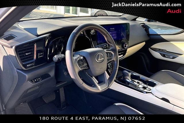 Used 2024 Lexus NX 350 AWD image 11