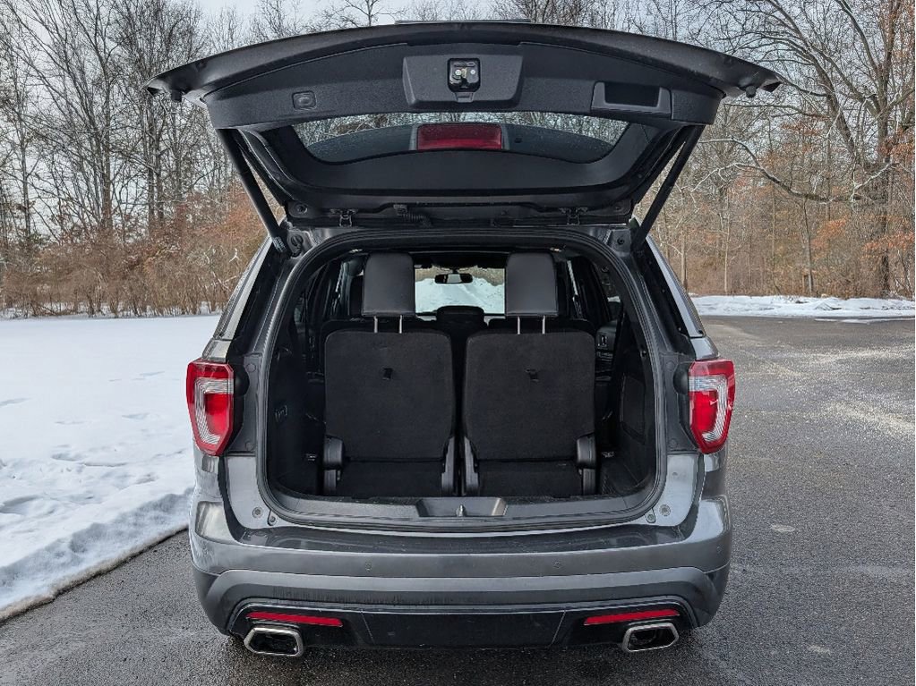 Used 2017 Ford Explorer Sport w/ Equipment Group 401A image 7