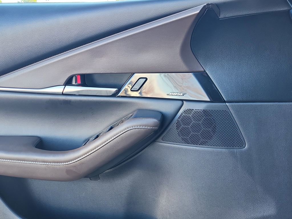 Used 2020 MAZDA CX-30 Premium image 10