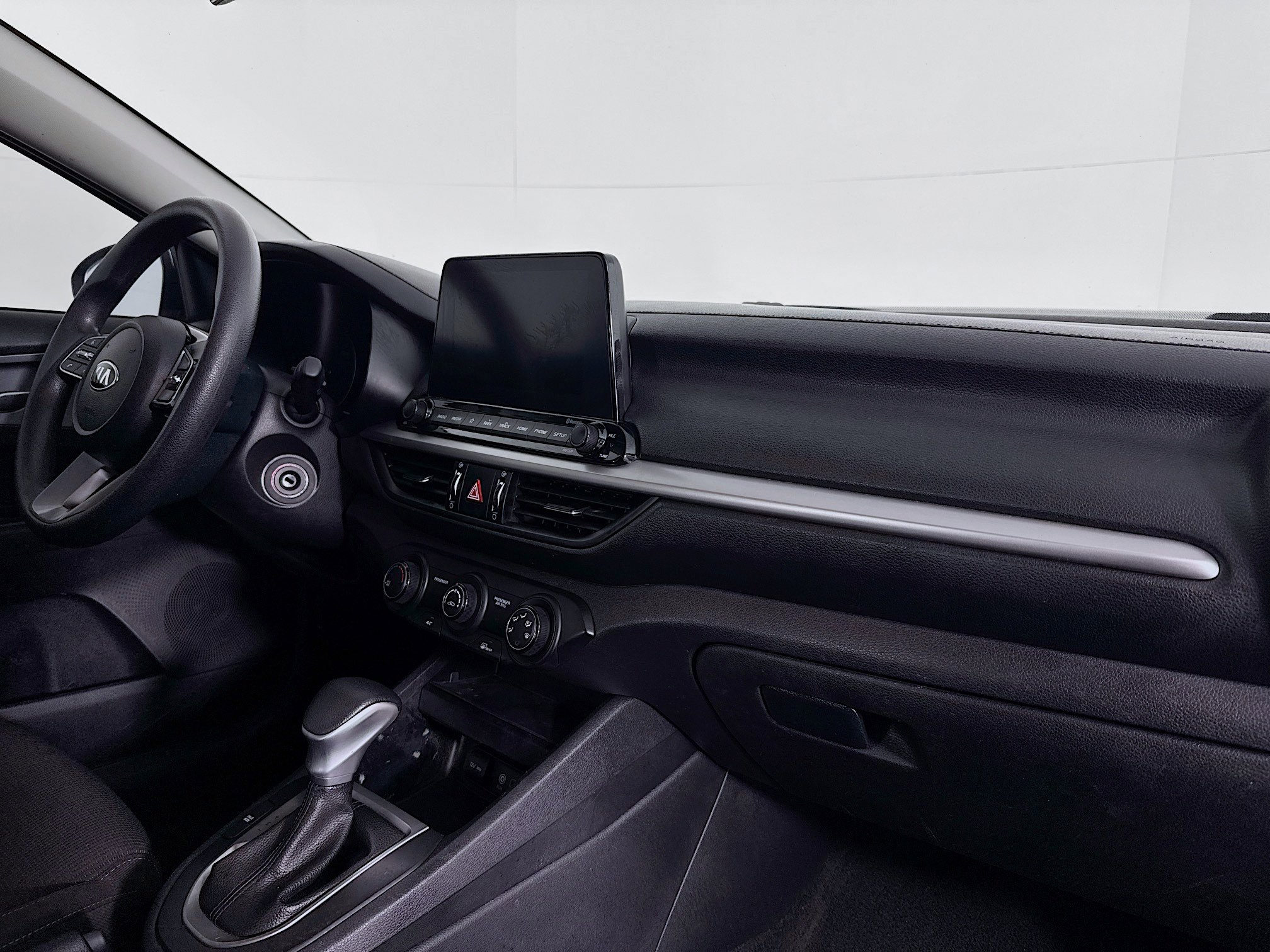 Used 2021 Kia Forte LXS image 28